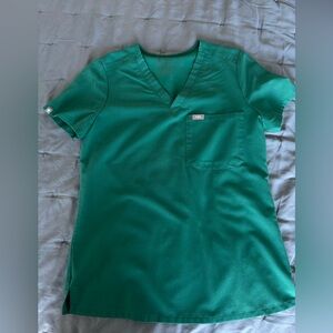 Figs Catarina One Pocket Scrub Top Hunter Green